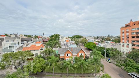 Image 3 - 872648