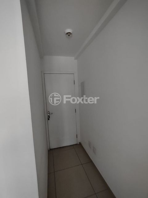 Image 2 - 872651