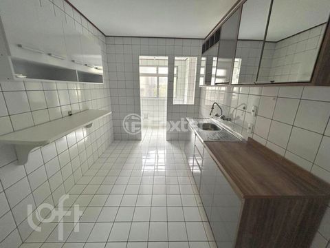 Image 3 - 872652