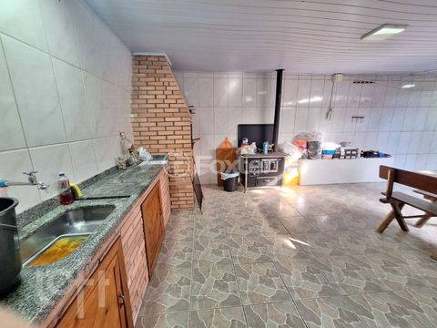 Image 6 - 872655