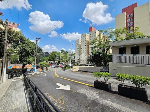 Image 9 - 872700