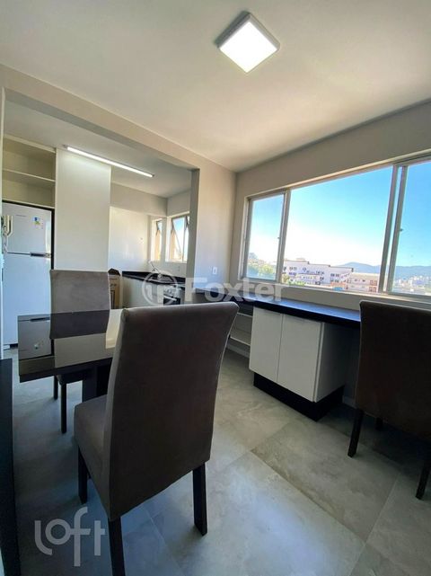 Image 7 - 872717