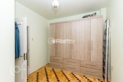 Image 19 - 872718