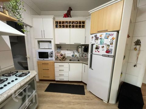 Image 2 - 872728