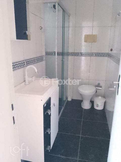 Image 8 - 872731