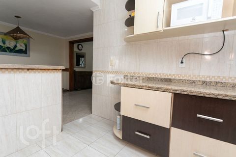 Image 9 - 872736