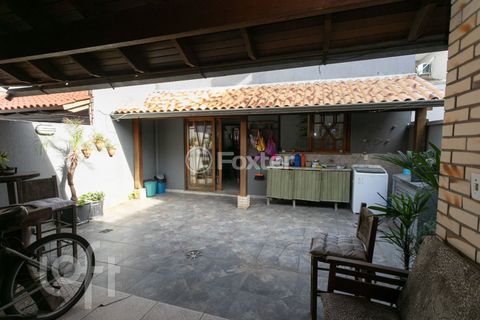 Image 17 - 872736