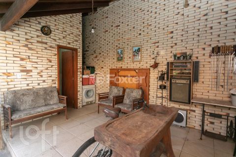 Image 14 - 872736