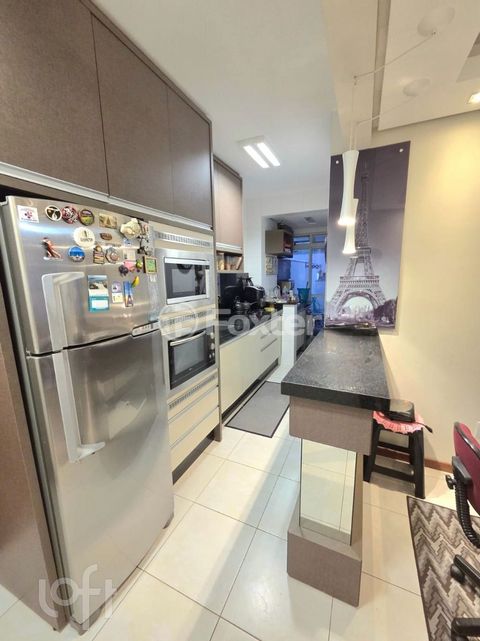 Image 7 - 872739