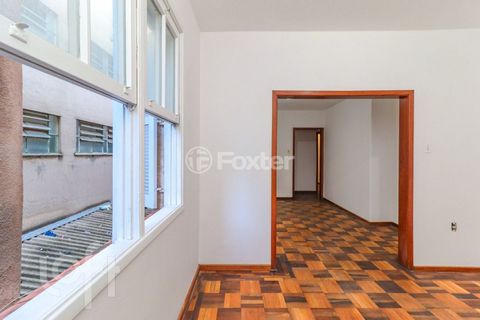 Image 8 - 872743