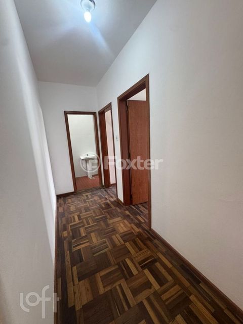Image 10 - 872743