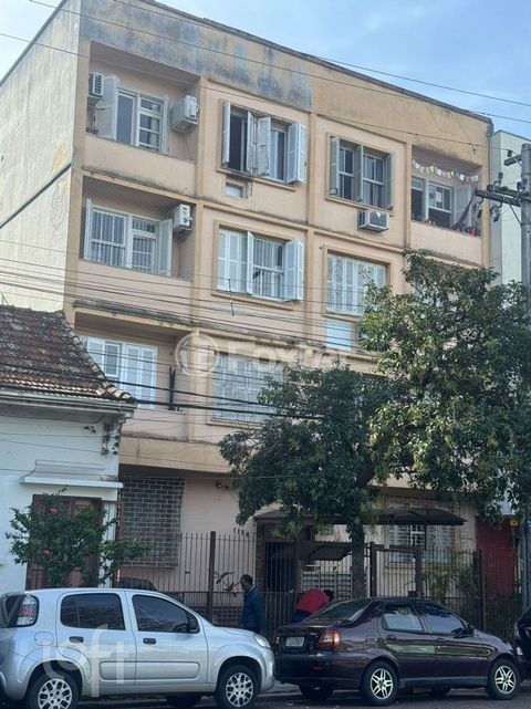 Image 3 - 872743