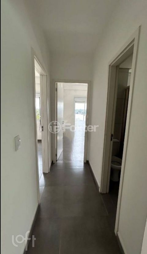 Image 4 - 872759