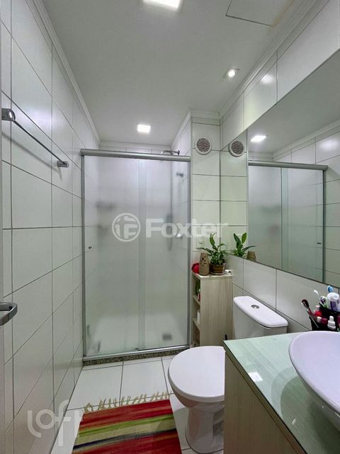 Image 9 - 872768