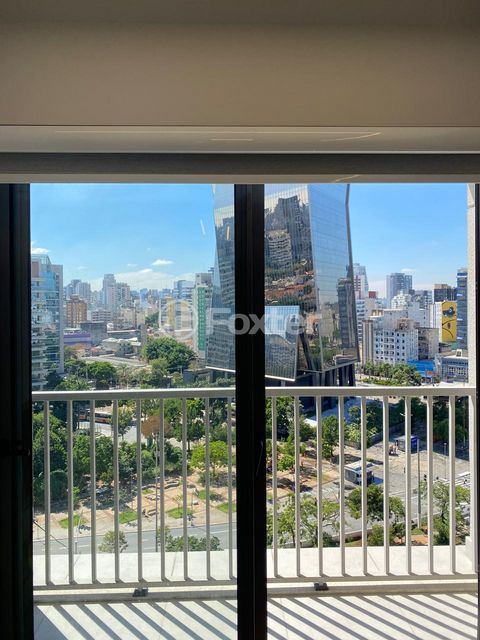 Image 2 - 872770