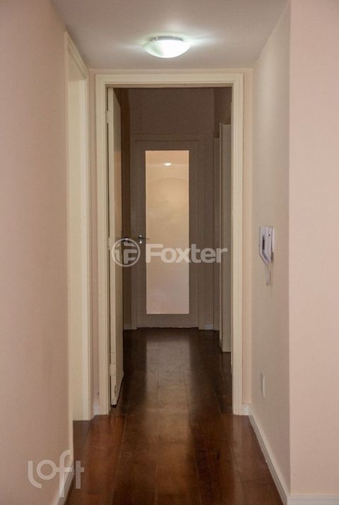 Image 4 - 872778