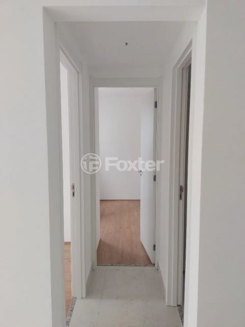 Image 6 - 872780