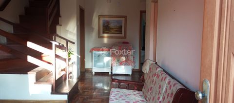 Image 4 - 872782