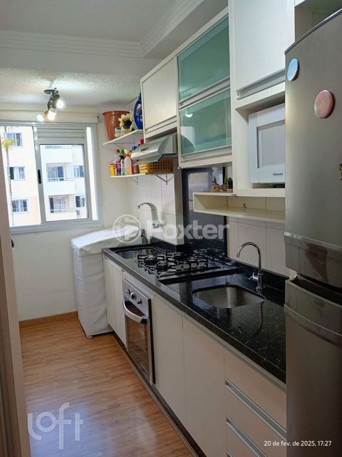 Image 6 - 872795