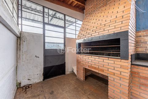 Image 6 - 872811