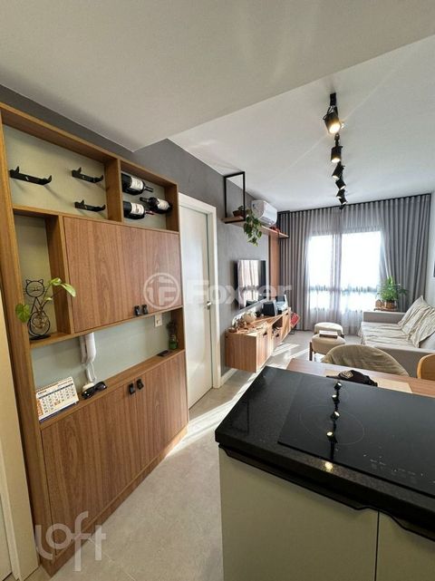 Image 5 - 872864