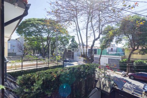Image 18 - 872870