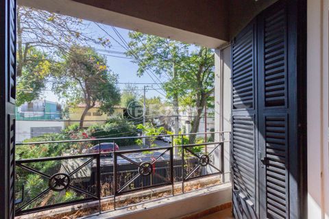 Image 19 - 872870
