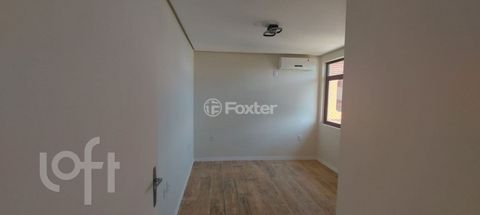 Image 11 - 872875