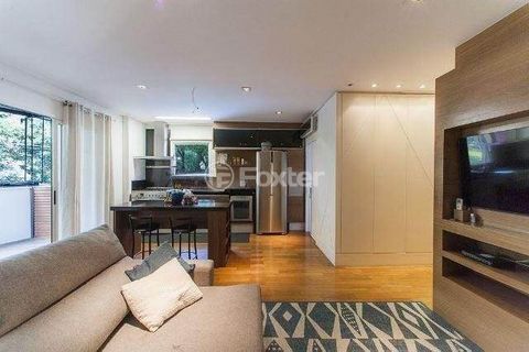 Image 6 - 872890