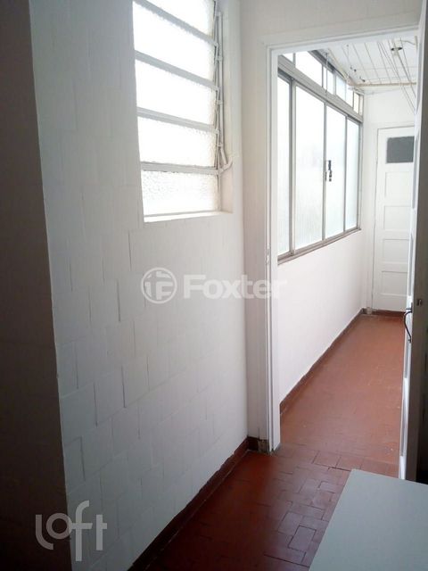 Image 7 - 872928