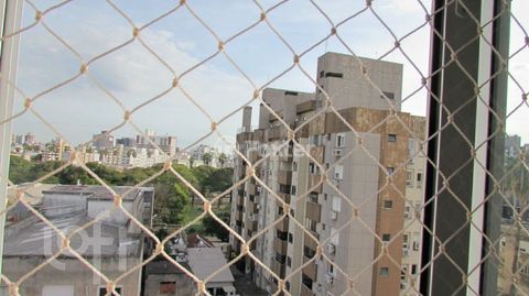 Image 9 - 872975