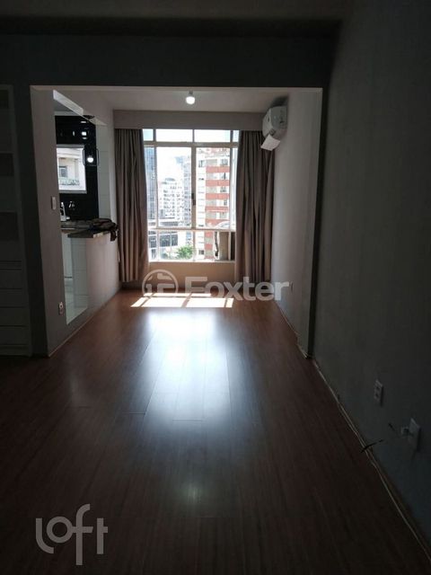 Image 8 - 873004
