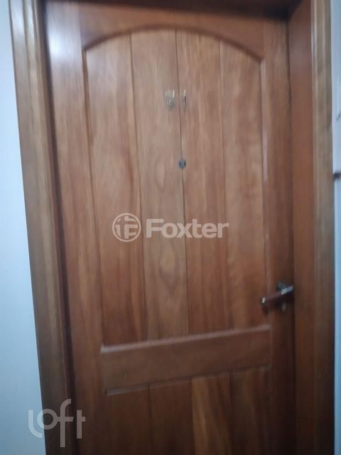 Image 7 - 873021