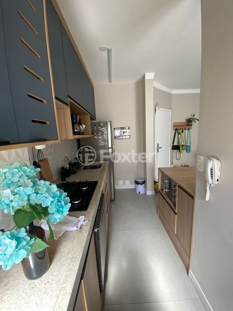 Image 5 - 873022