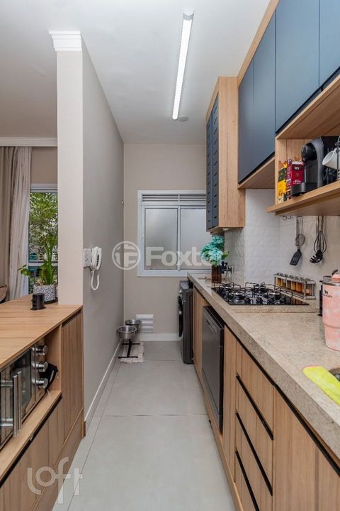 Image 6 - 873022