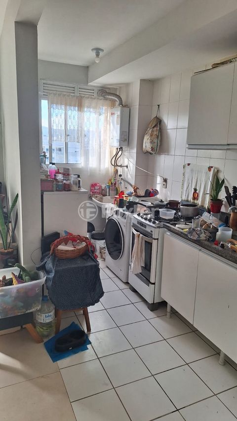Image 6 - 873075