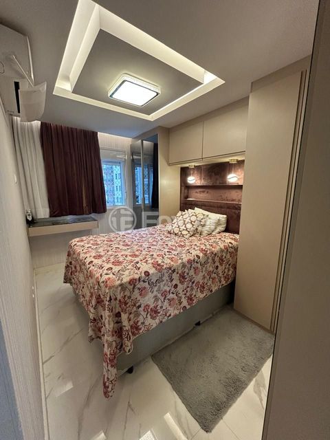 Image 13 - 873076