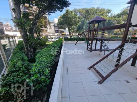 Image 9 - 873086