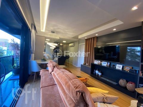 Image 8 - 873102