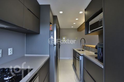 Image 10 - 873177
