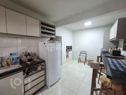 Image 8 - 873255