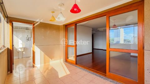 Image 8 - 873262