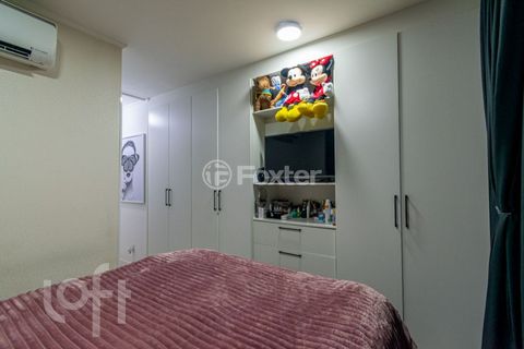 Image 8 - 873293