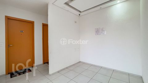 Image 18 - 873307