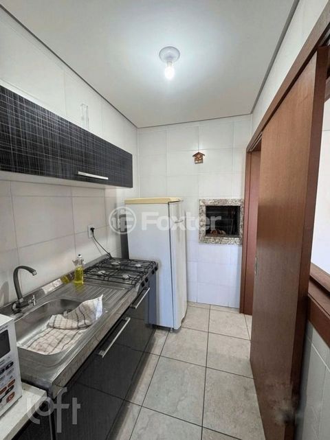 Image 5 - 873311