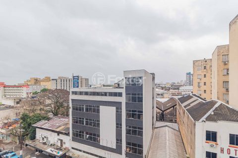 Image 17 - 873349