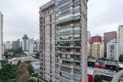 Image 3 - 873379