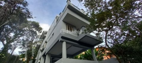 Image 4 - 873382