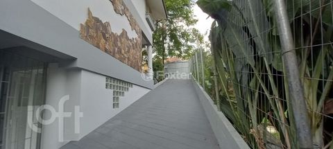 Image 5 - 873382