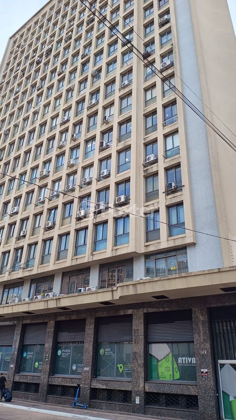 Image 7 - 873411
